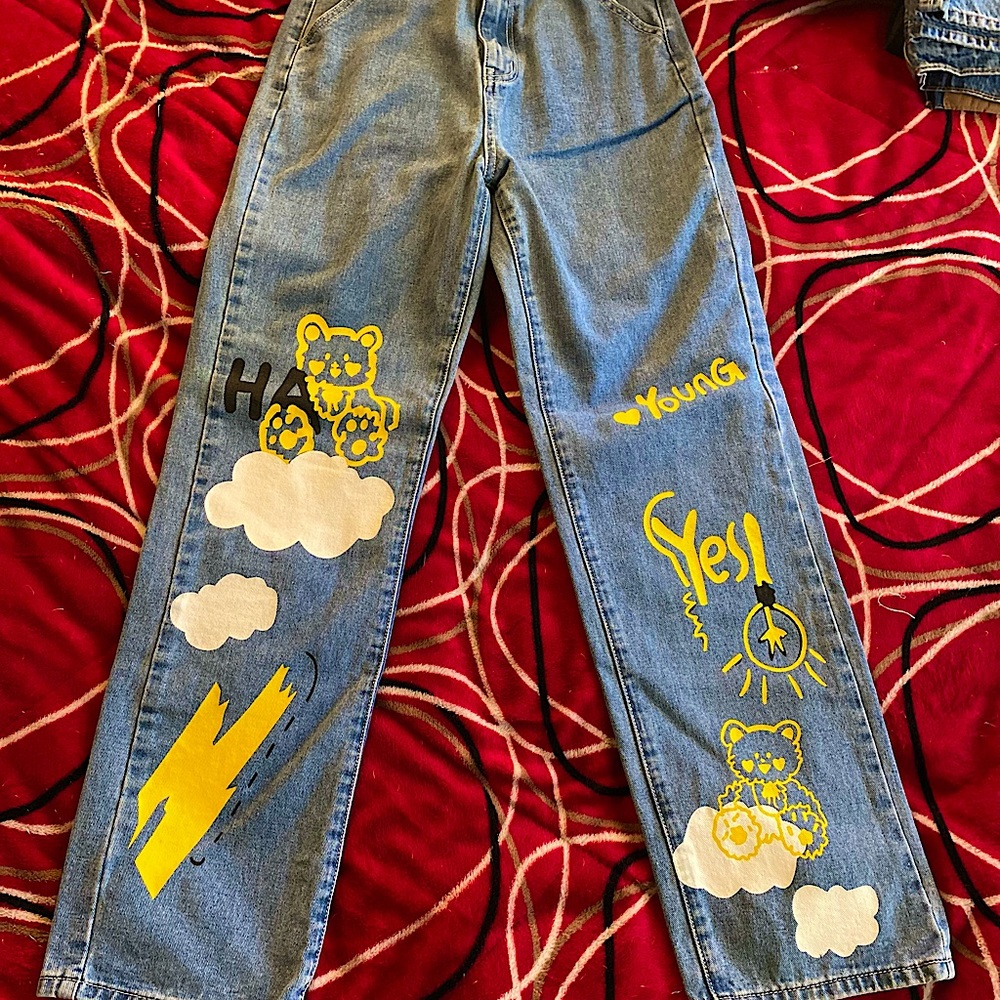 This is a product from SHEIN. Color is light washed. has not been worn.